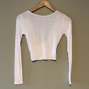 ALO Yoga White Long Sleeve Crop Top with Wrap Back (S)